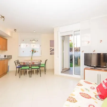 Precioso Con Piscina Y Jardin Propio * يوريت دي مار